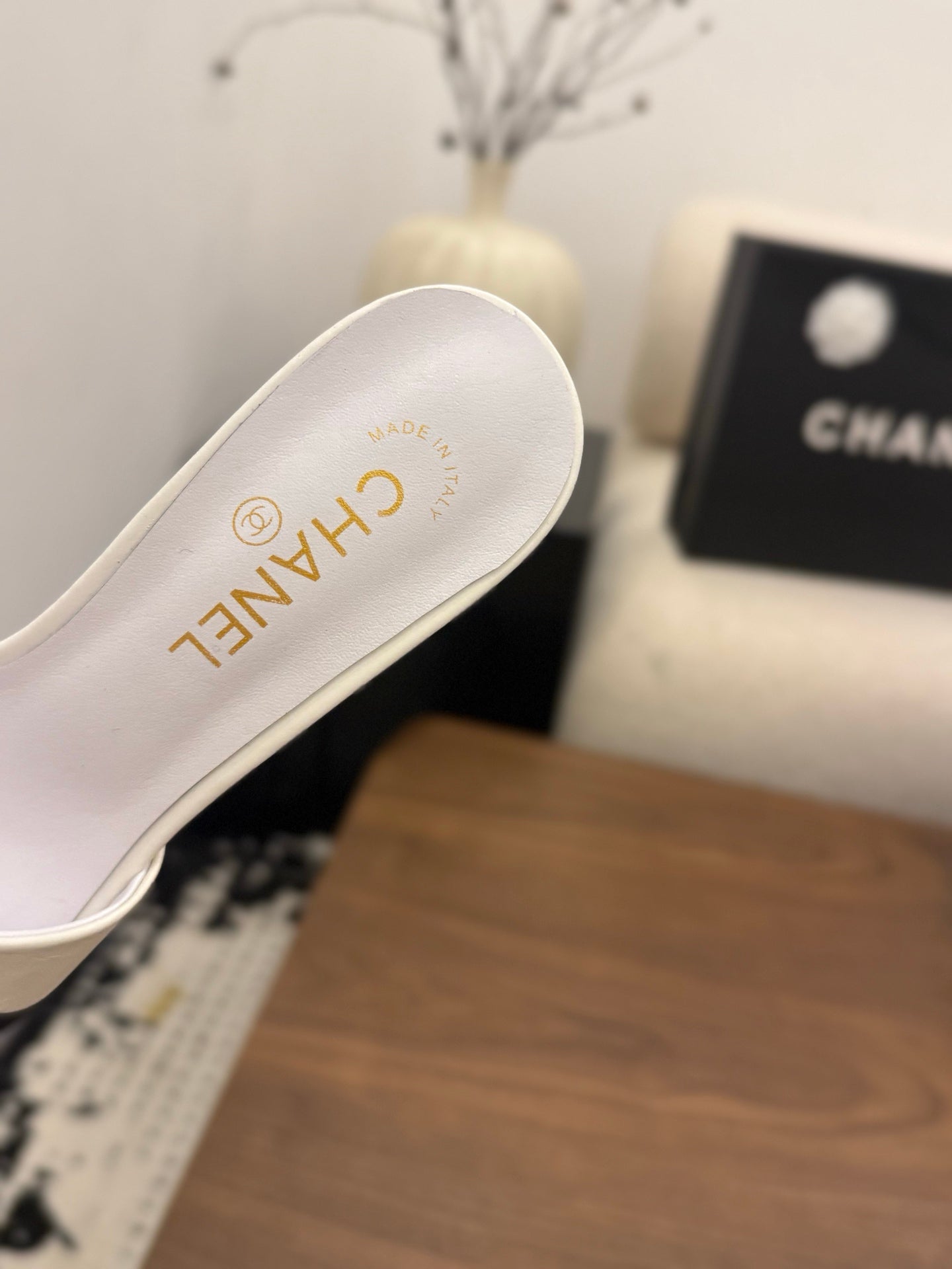 CC 26s High-Heeled Slippers 5cm Cream Leather 850461