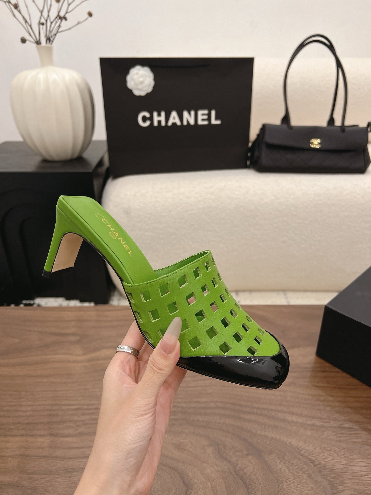 CC 26s Woven Mule High-Heeled Sandals Green Black Leather 849873