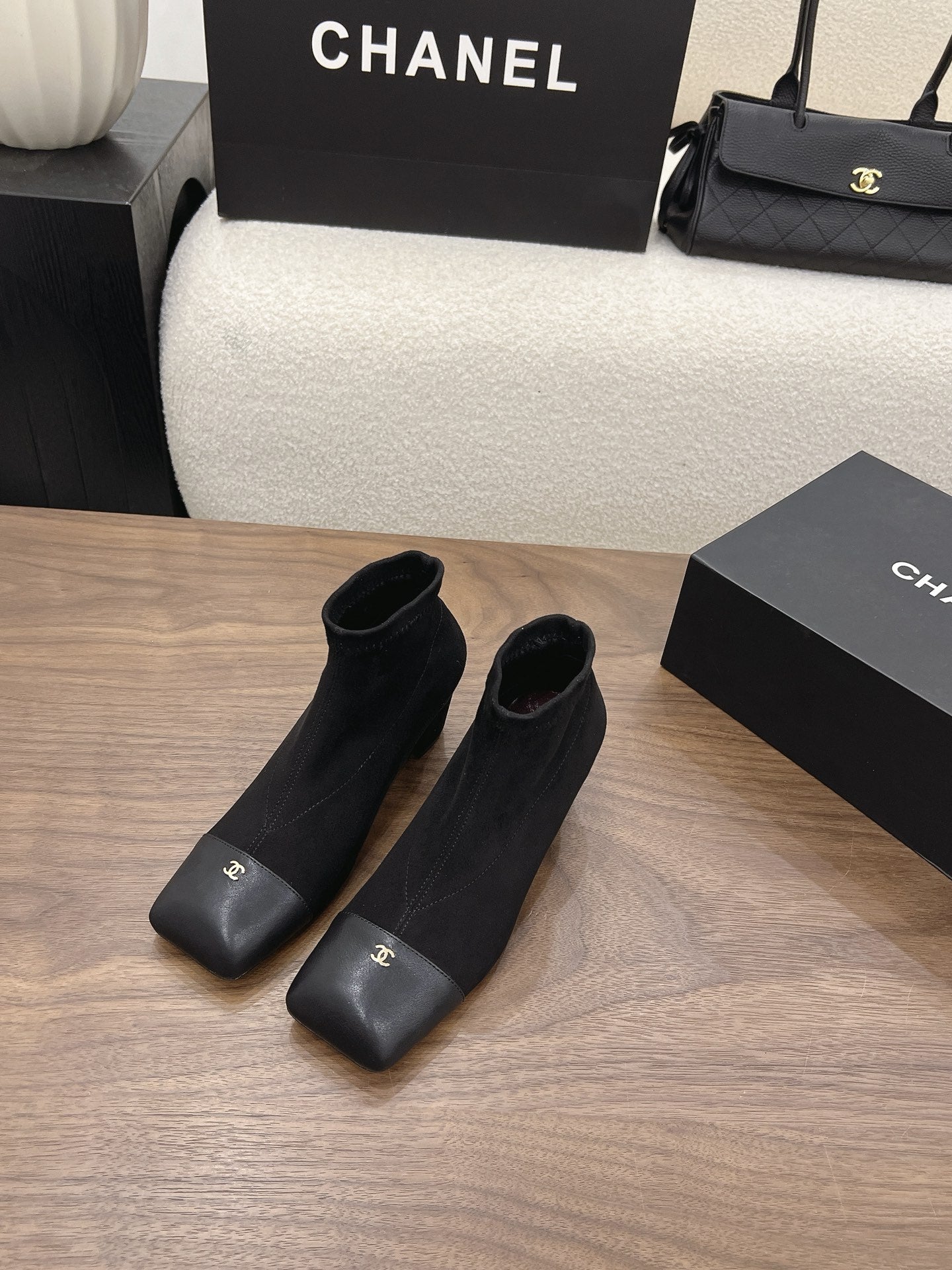 CC 26s Oxford Boots 5.5cm Black Suede 909941