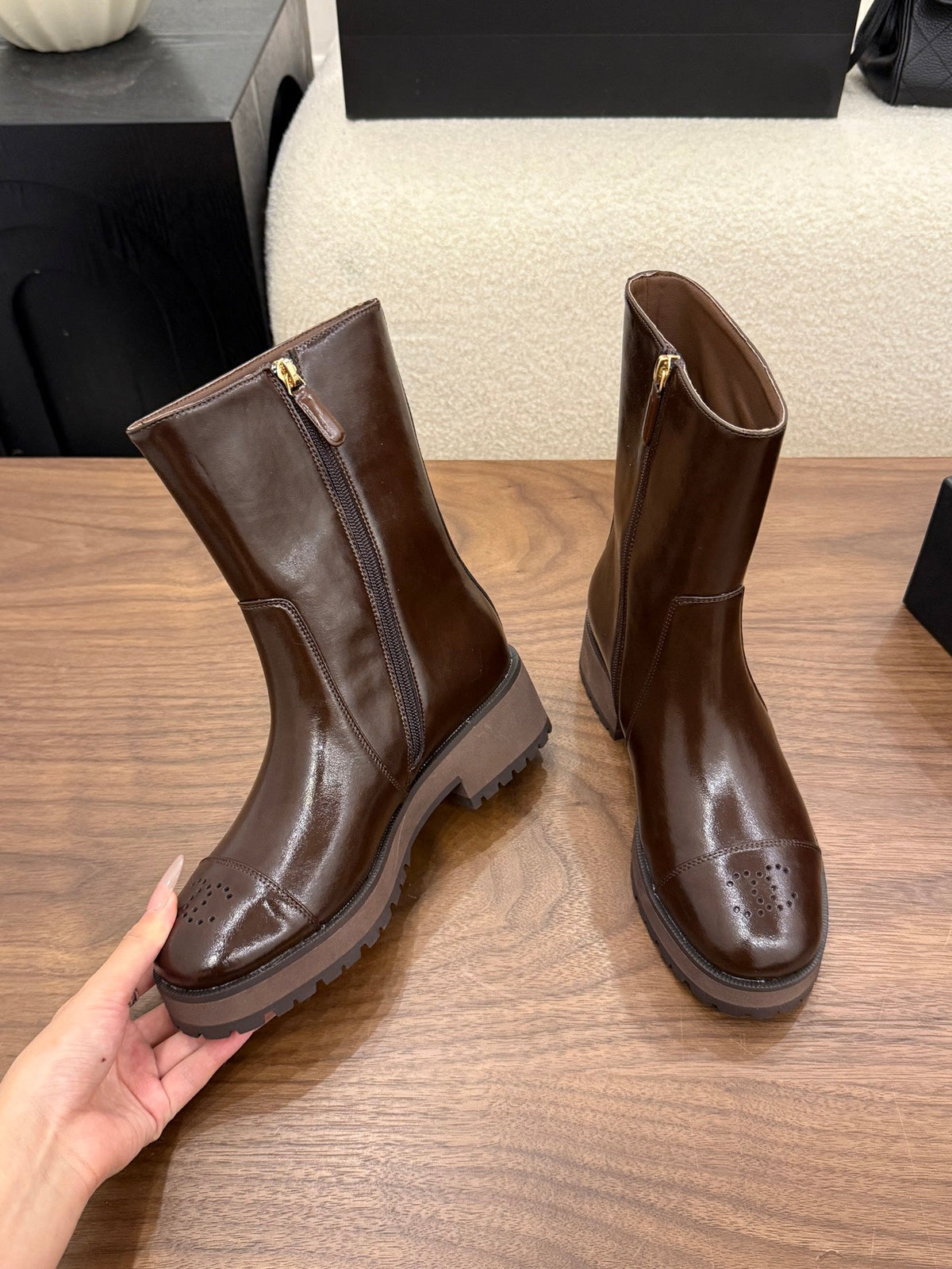 CC 26B Mid-Calf Boots 4.5cm Brown Glossy Leather 122439