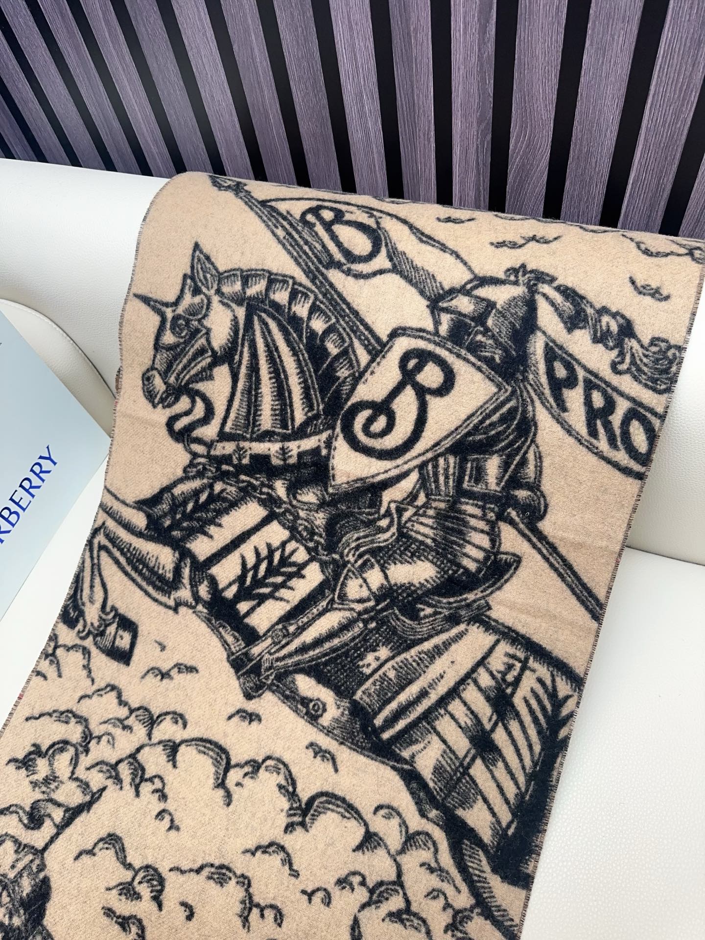 BBR Masterpiece 200CM Dark Beige Black Cashmere 293288