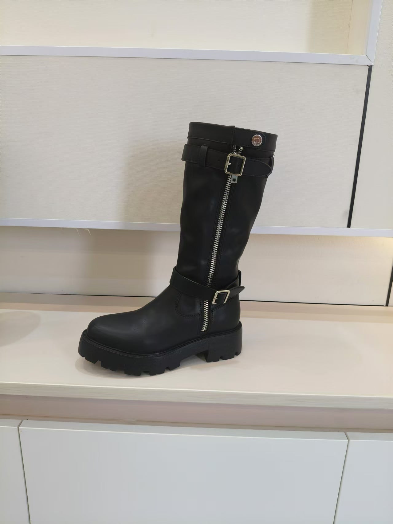 CD D-Major Boots Buckle Straps Black Leather 939041