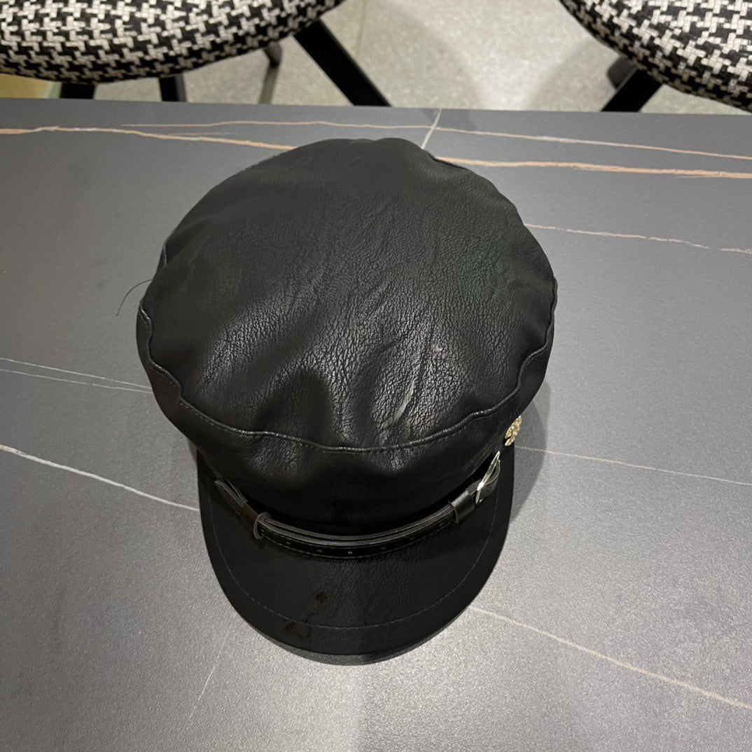 BAKER BOY CAP IN BLACK CALFSKIN 420946