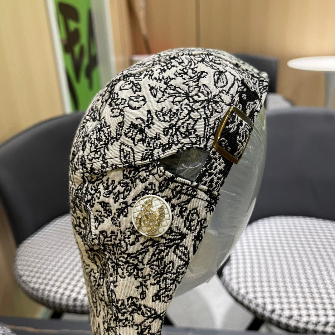 BAKER BOY CAP IN WHITE MIX BLACK FABRIC 431518