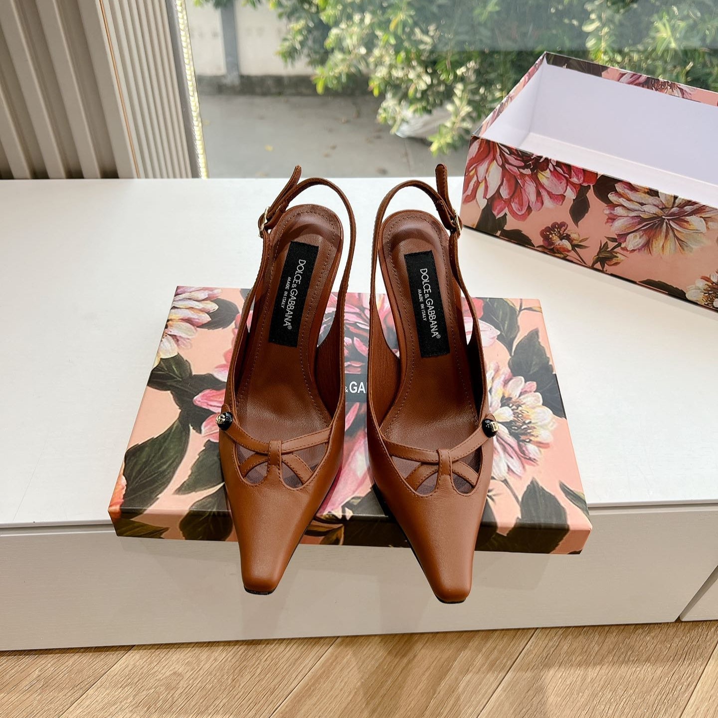 DC 25 Satin Slingbacks Brown Cowhide & Sheepskin 962755
