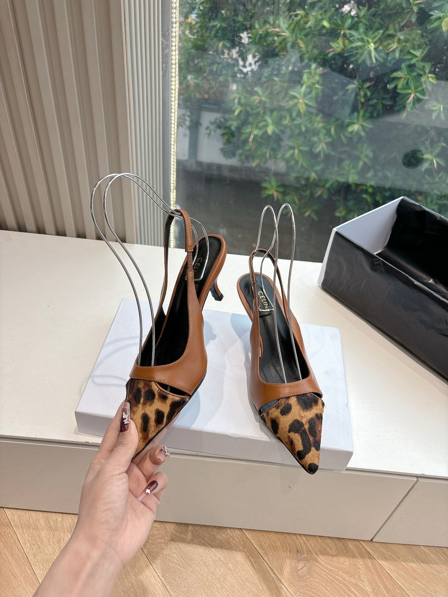 CELINE Slingback Leopard Brown Leather 285984