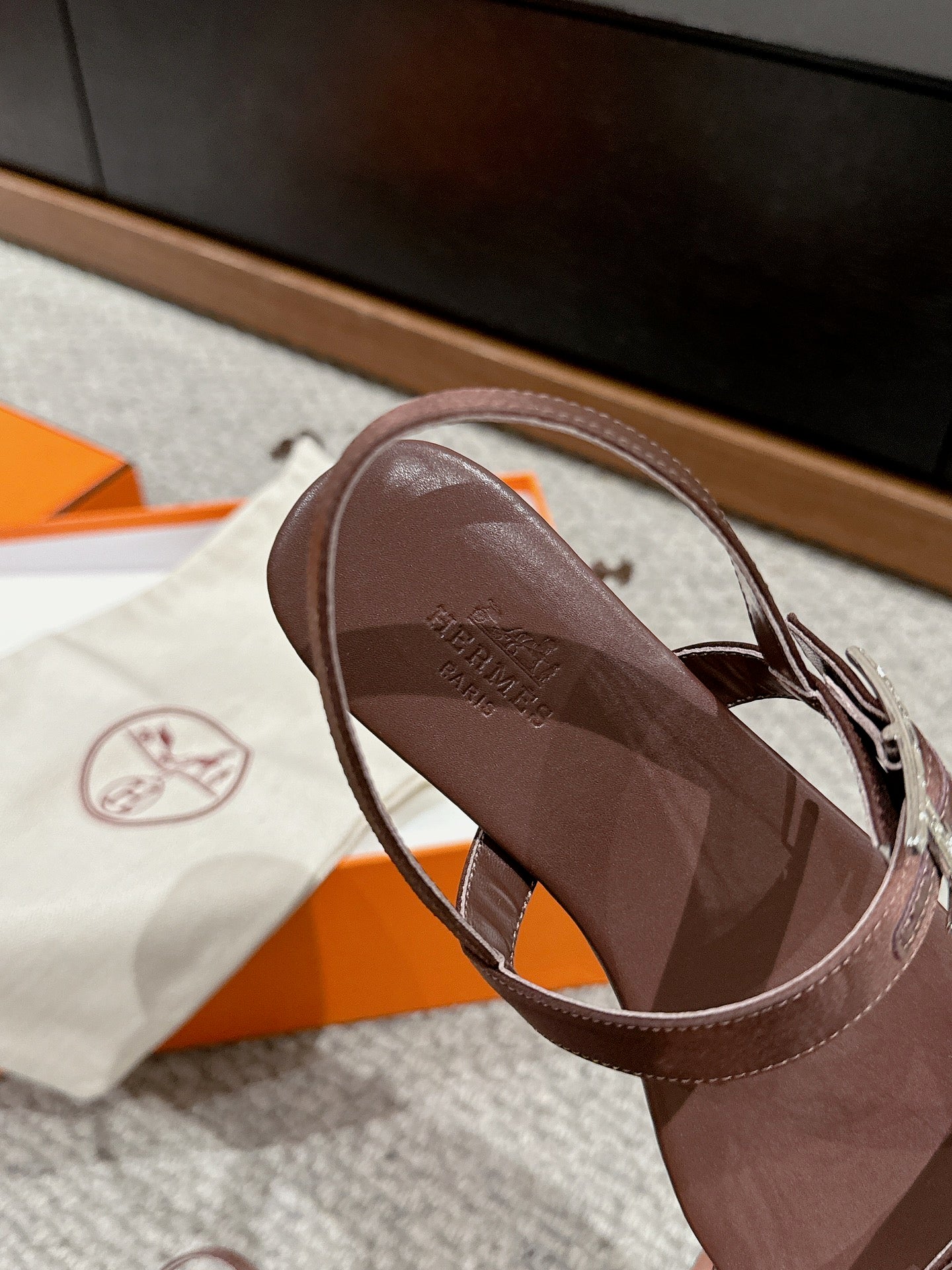 Women Roman Sandal Brown Calfskin