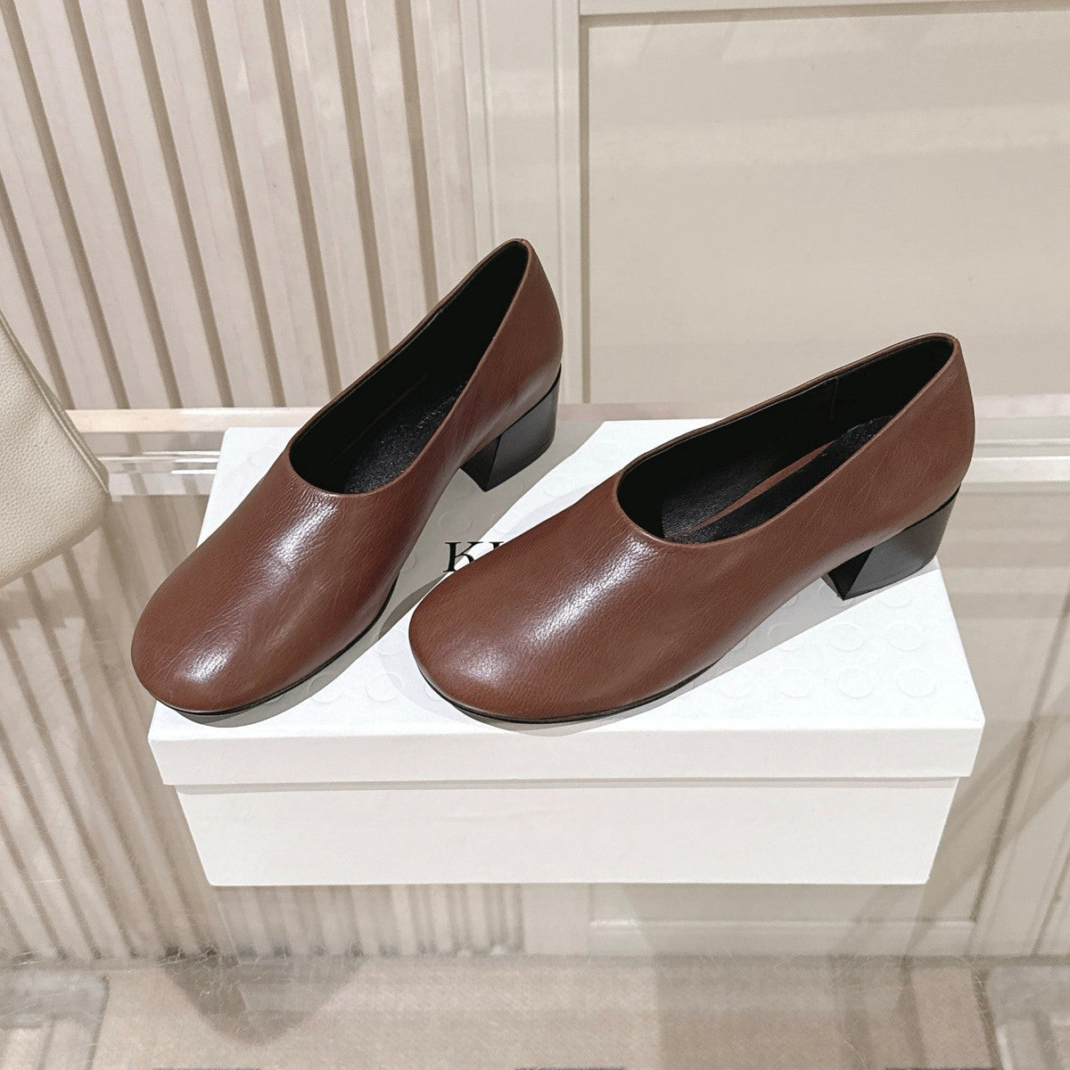 Khaite 26s Marcy Pumps 4.5cm Brown Leather 103645