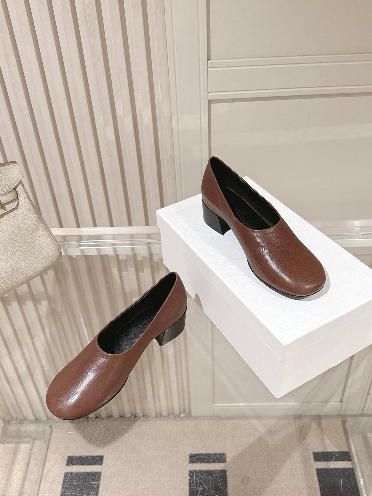 Khaite 26s Marcy Pumps 4.5cm Brown Leather 103645