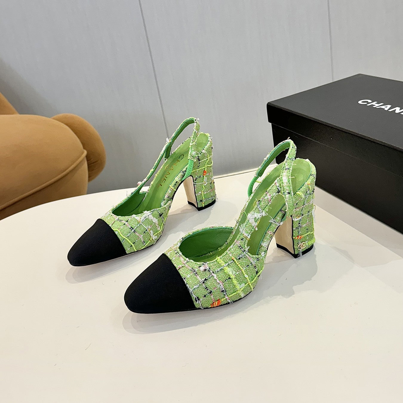 cc 25c slingback 90 green tweed black grosgrain 233620