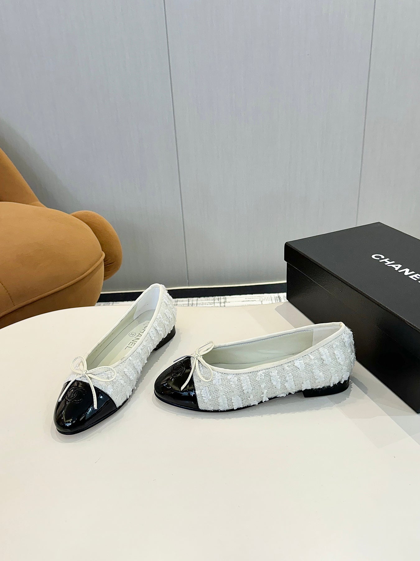 cc 25c ballet flat white tweed black grosgrain 233625
