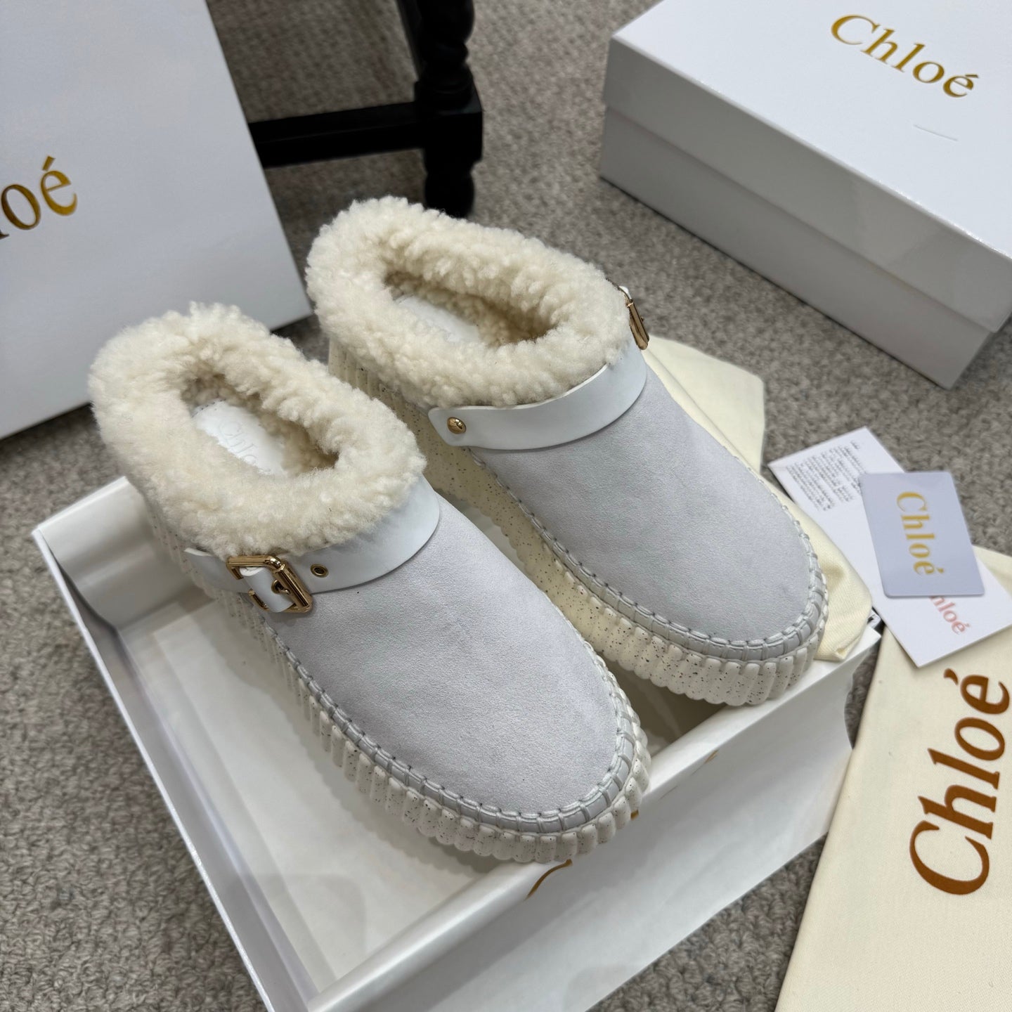 Chloe Nama Shearling-Lined Mule Light Gray Suede 523134