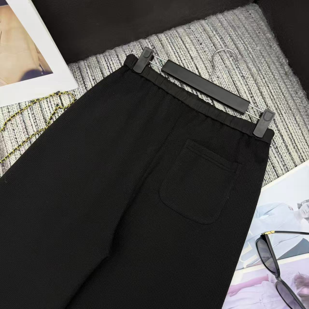 Chanel 2025 Pant Black Wool 318973