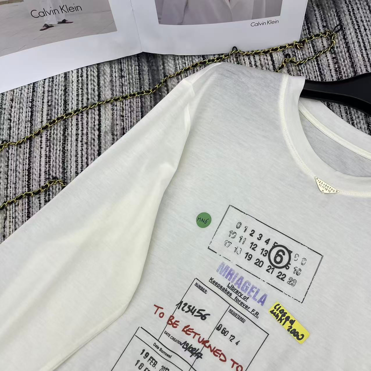 MM6 Letter Print Crew Neck Long Sleeve T-Shirt White Cotton 387966