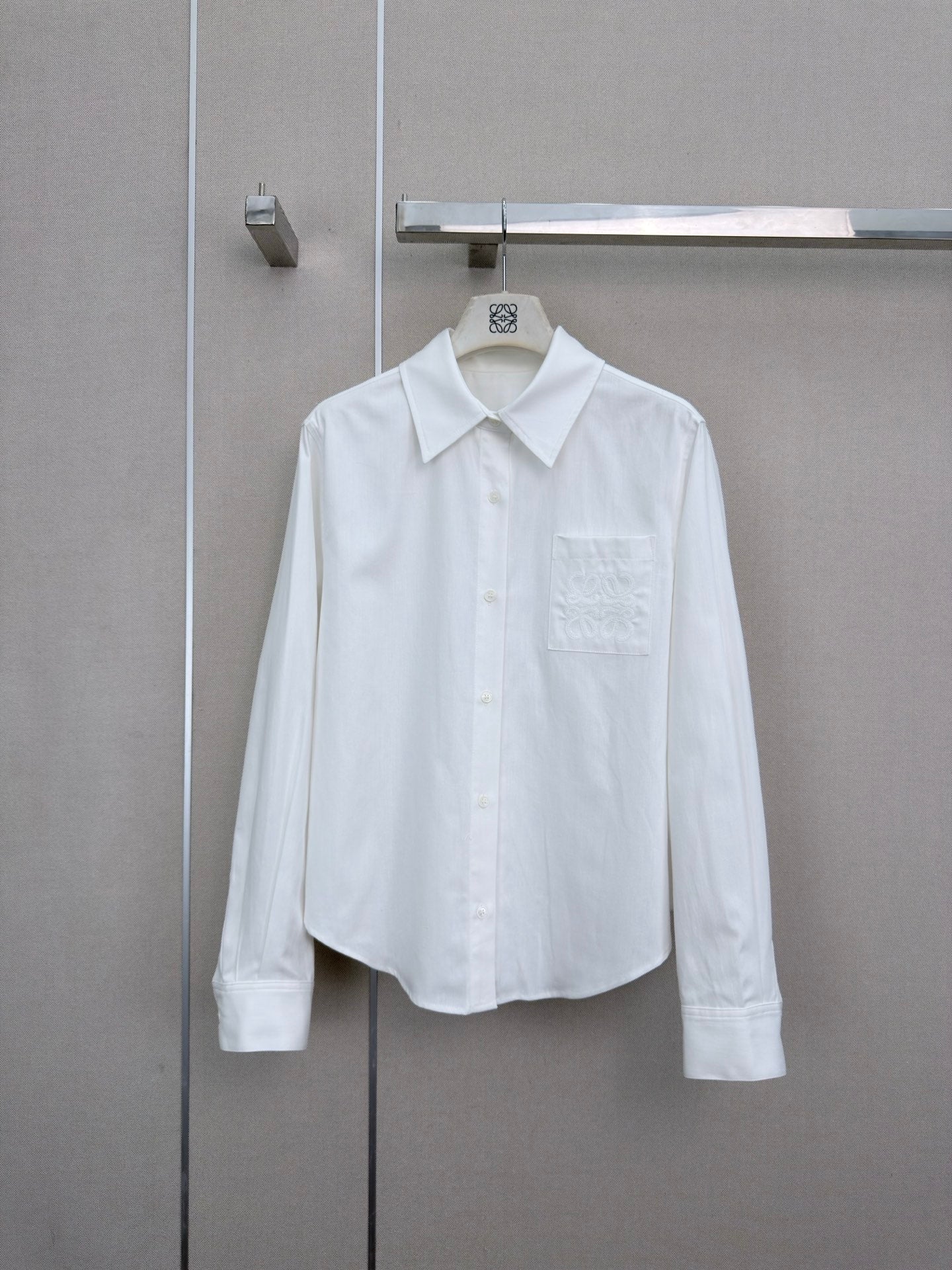 Loewe Long-Sleeved Shirt With Embroidered Logo White Cotton 379577