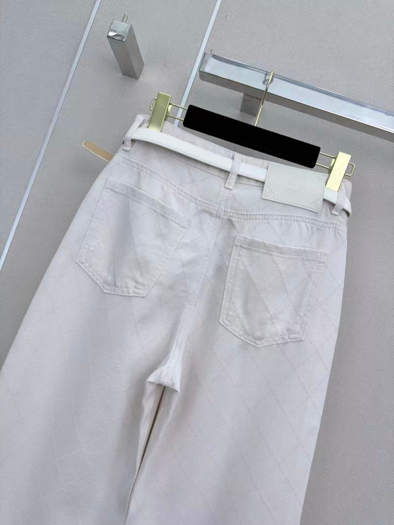 CC 26s Quilted Straight-Leg Jeans White Denim 399262