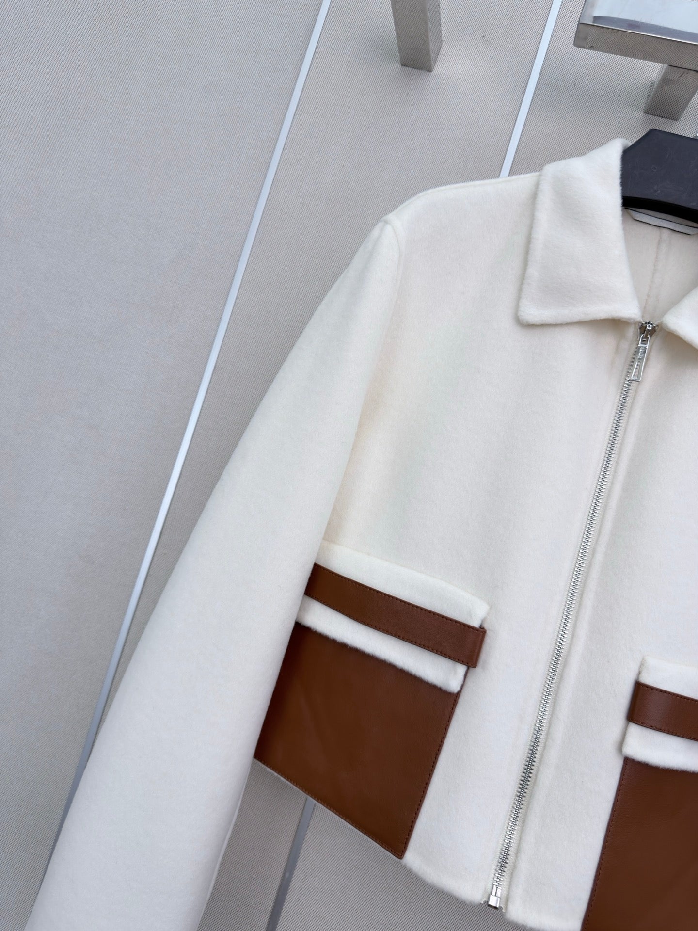 HM 26s Double-Sided Lapel Coat White Cashmere 407085
