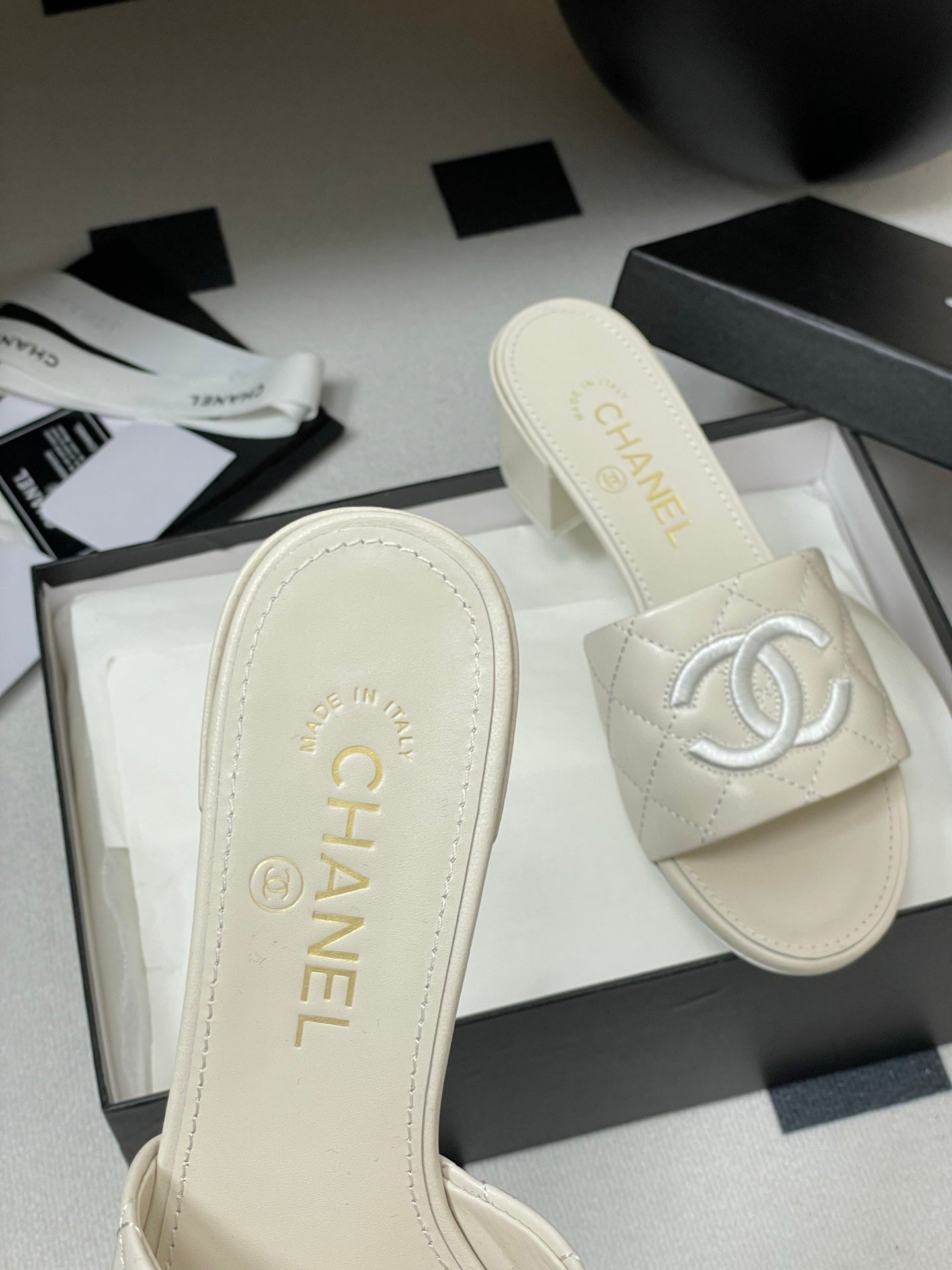 25S Embroidery Double C Mule 50mm White Lambskin 247578