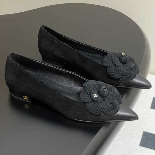 CC 25C Classic Camellia Pointed High Heels Flat 15mm Black Suede 247610