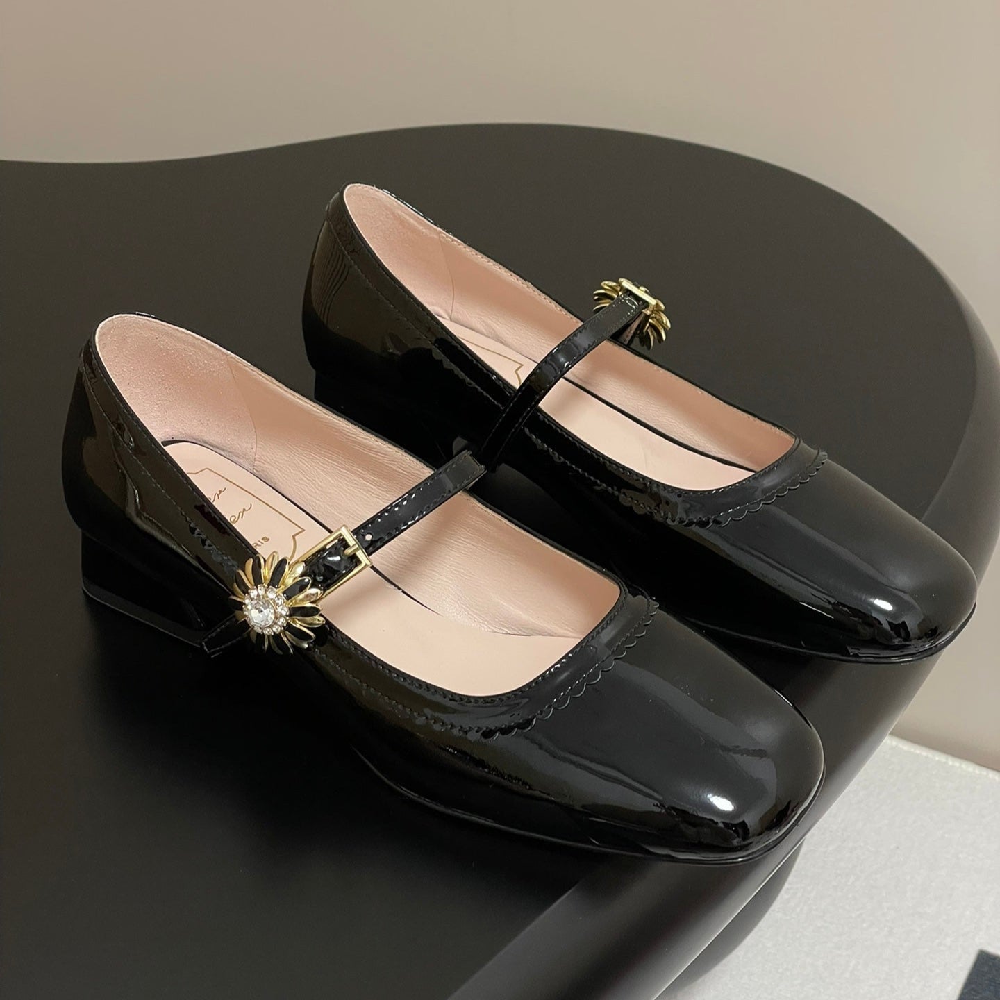 Viv 25 Mary Jane 2.5cm Black Patent Calf Leather 247892