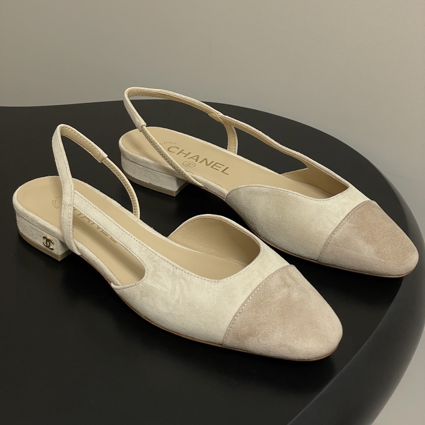 CC 25 SlingBack Flat 20mm Beige Suede 393993