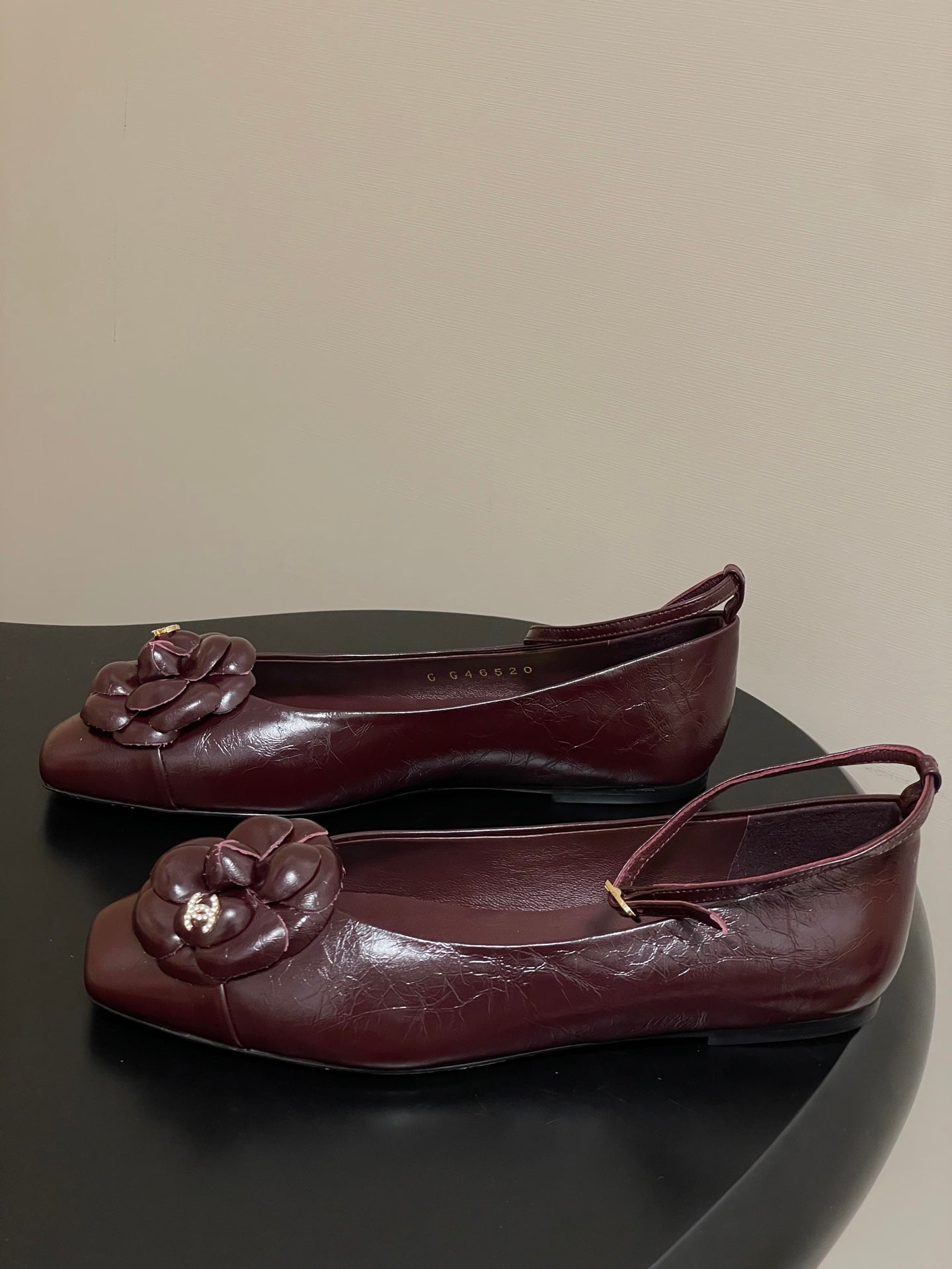 CC 25s Métiers d’art Ballet flats 10mm Burgundy Cowhide 413309