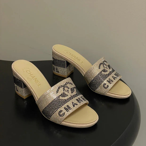 CC 26s Sandals 70 Beige Sheepskin Rhinestones 649511