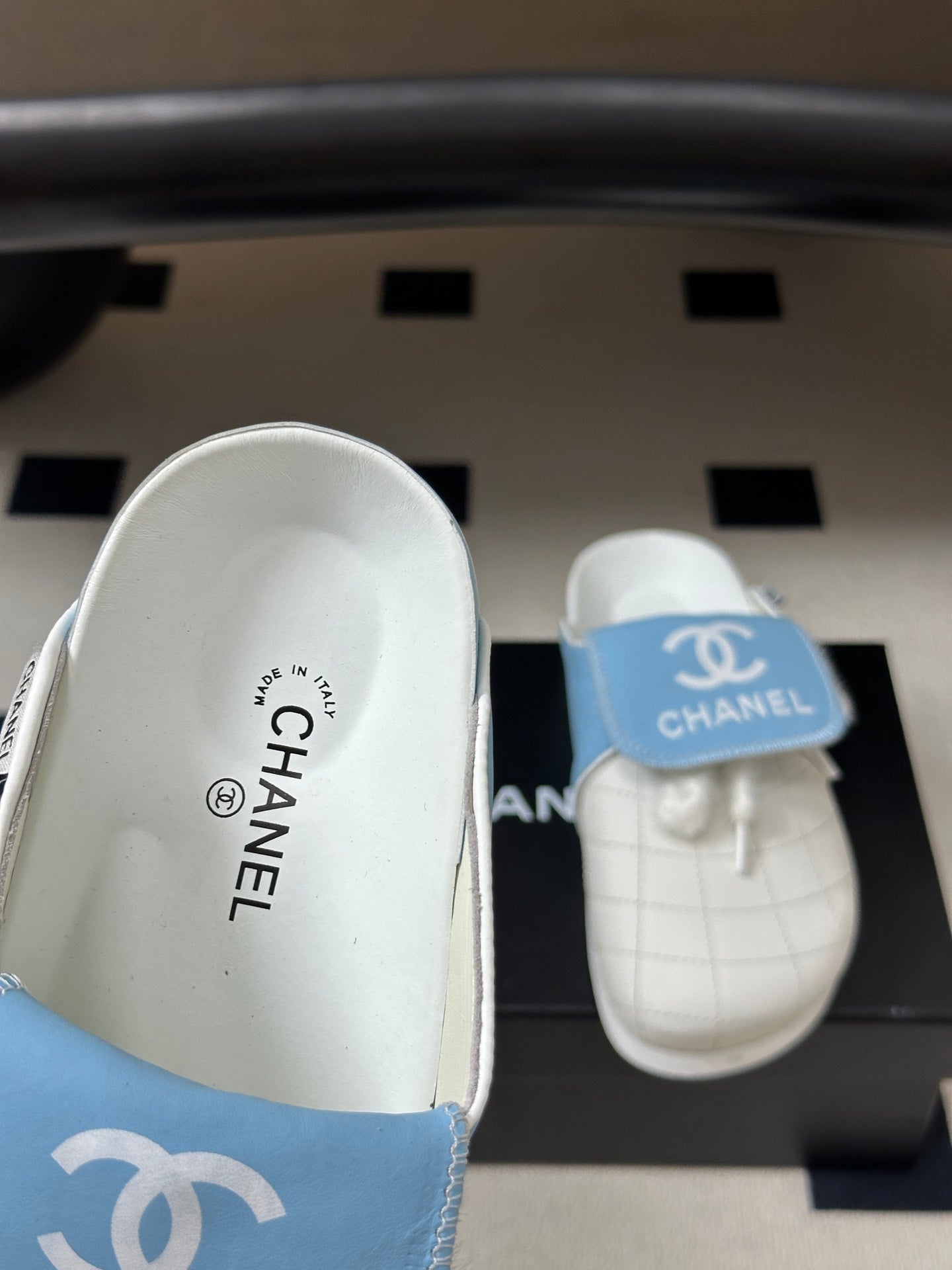 CC 26s Mules Blue White Quilted Leather Shearing 952554