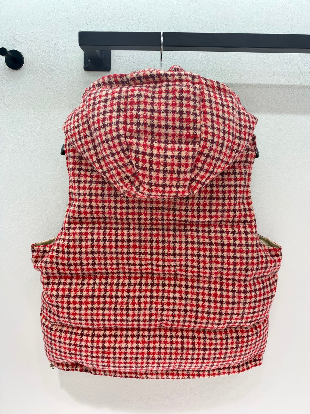 Moncler 26s Red Houndstooth Hooded Down Vest 447489