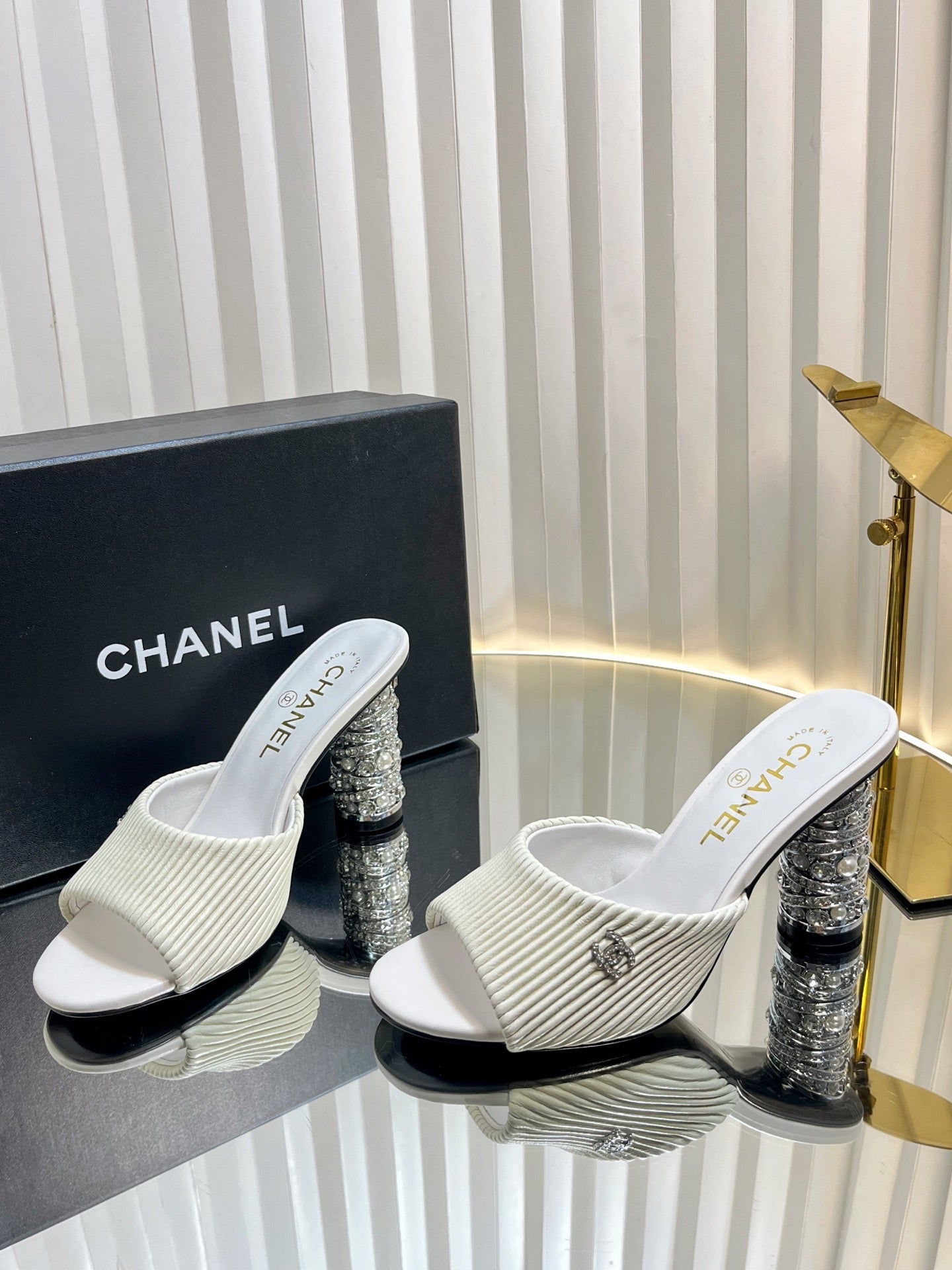 CC 26P Mule Sandals 8cm White Leather 767857