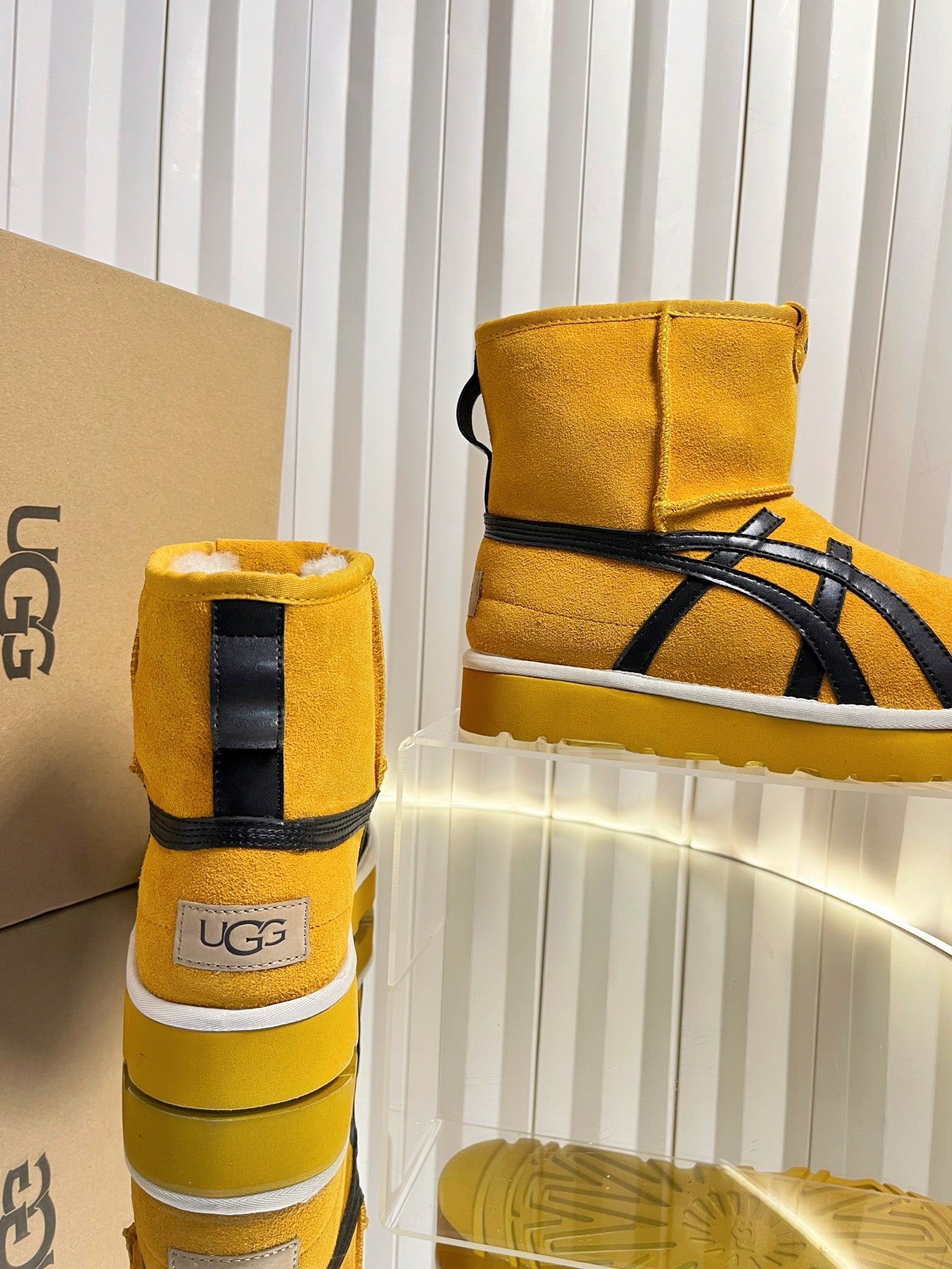 UGG x Tiger Boots Green Suede 548546