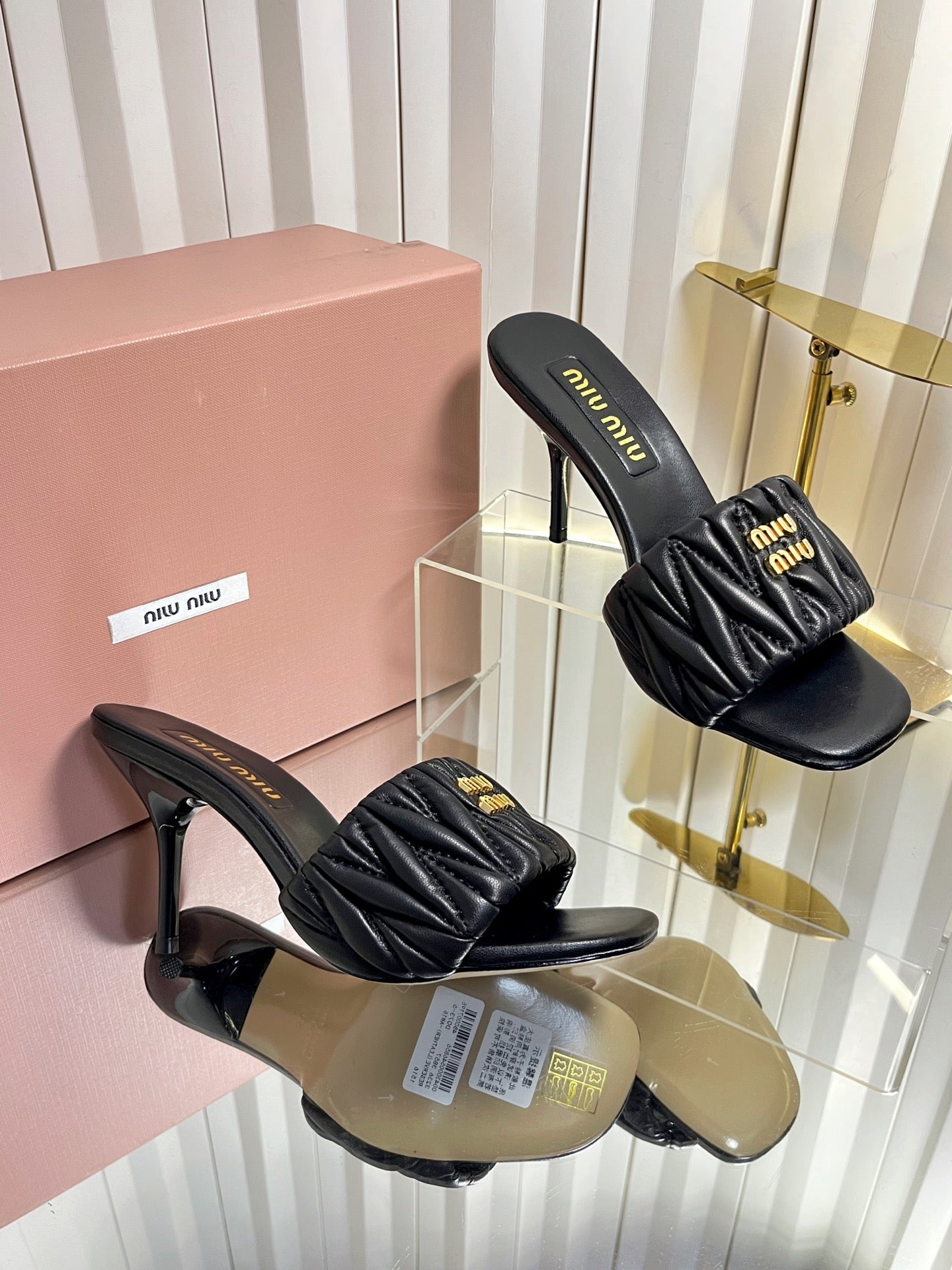 Miu 26s Padded Matelasse Mule Heels 85mm In Black Calfskin Gold Hardware