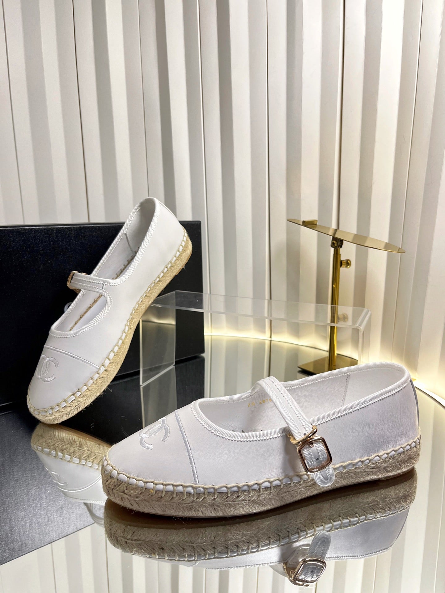 CC 26s Espadrille Mary Jane Shoes White Lambskin