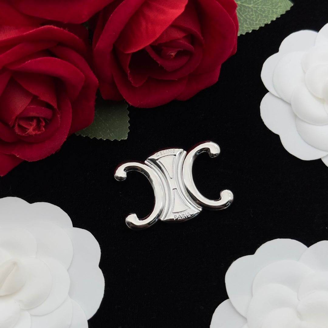 Celine Brooch 188000