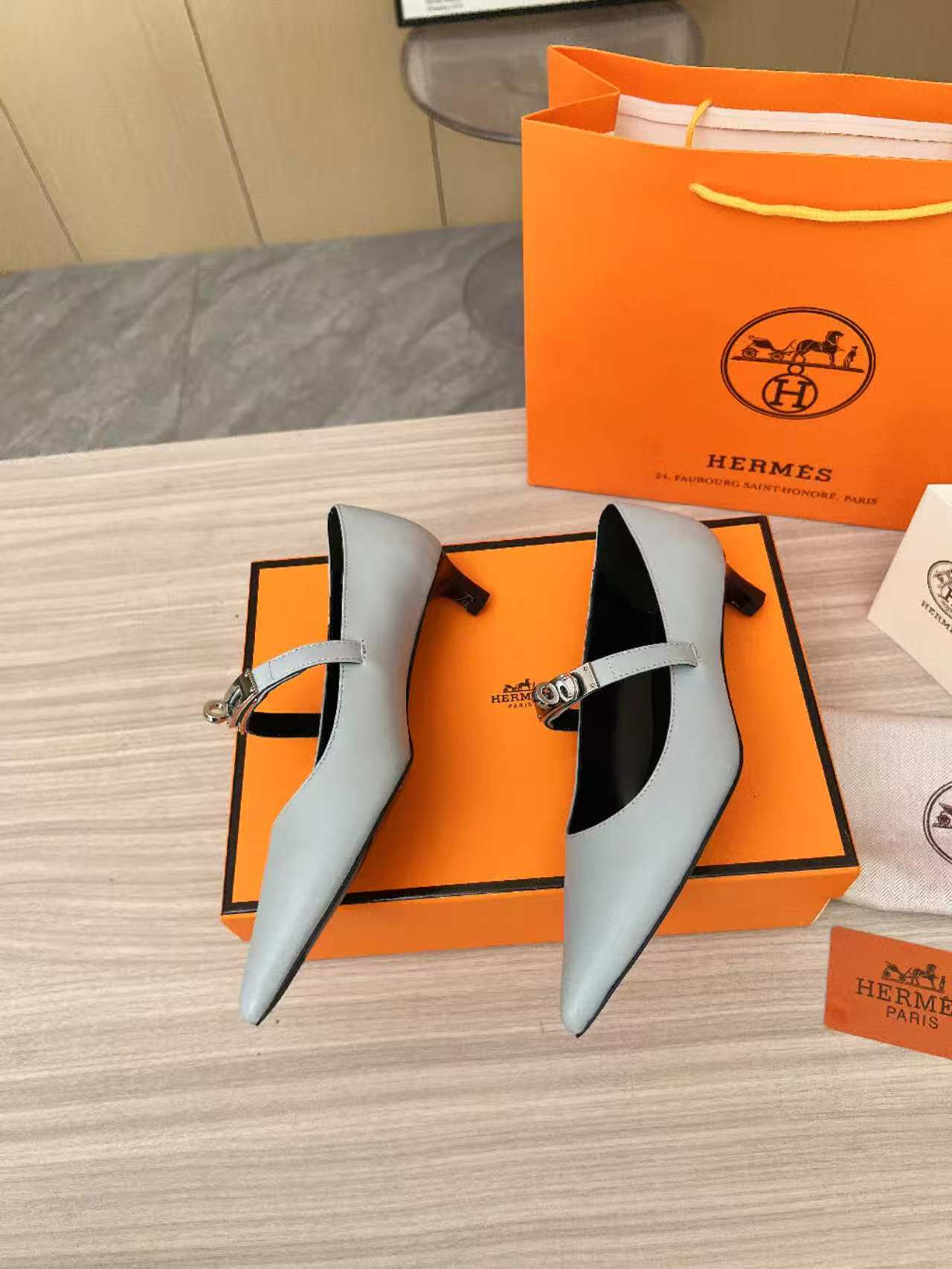 Kiara 40 pump Grey Calfskin 214053