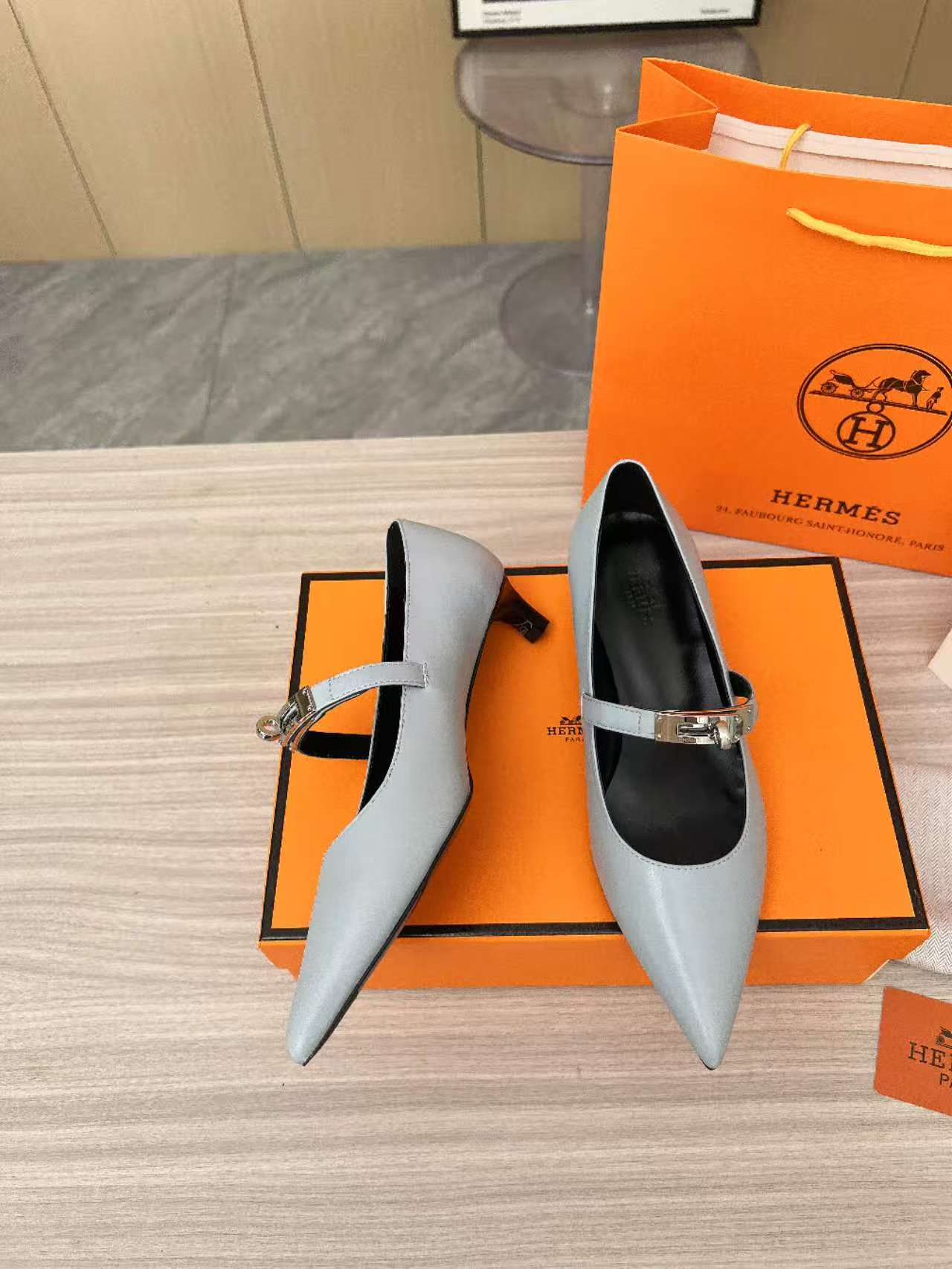Kiara 40 pump Grey Calfskin 214053