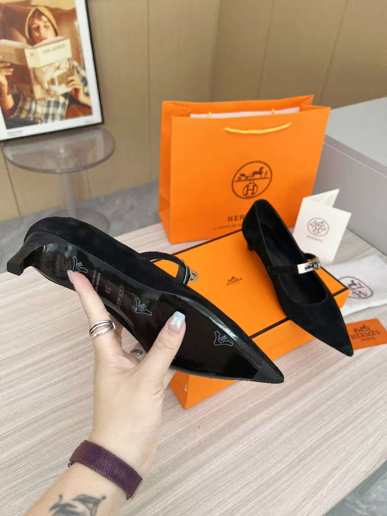 Kiara 40 pump Black Suede 214054