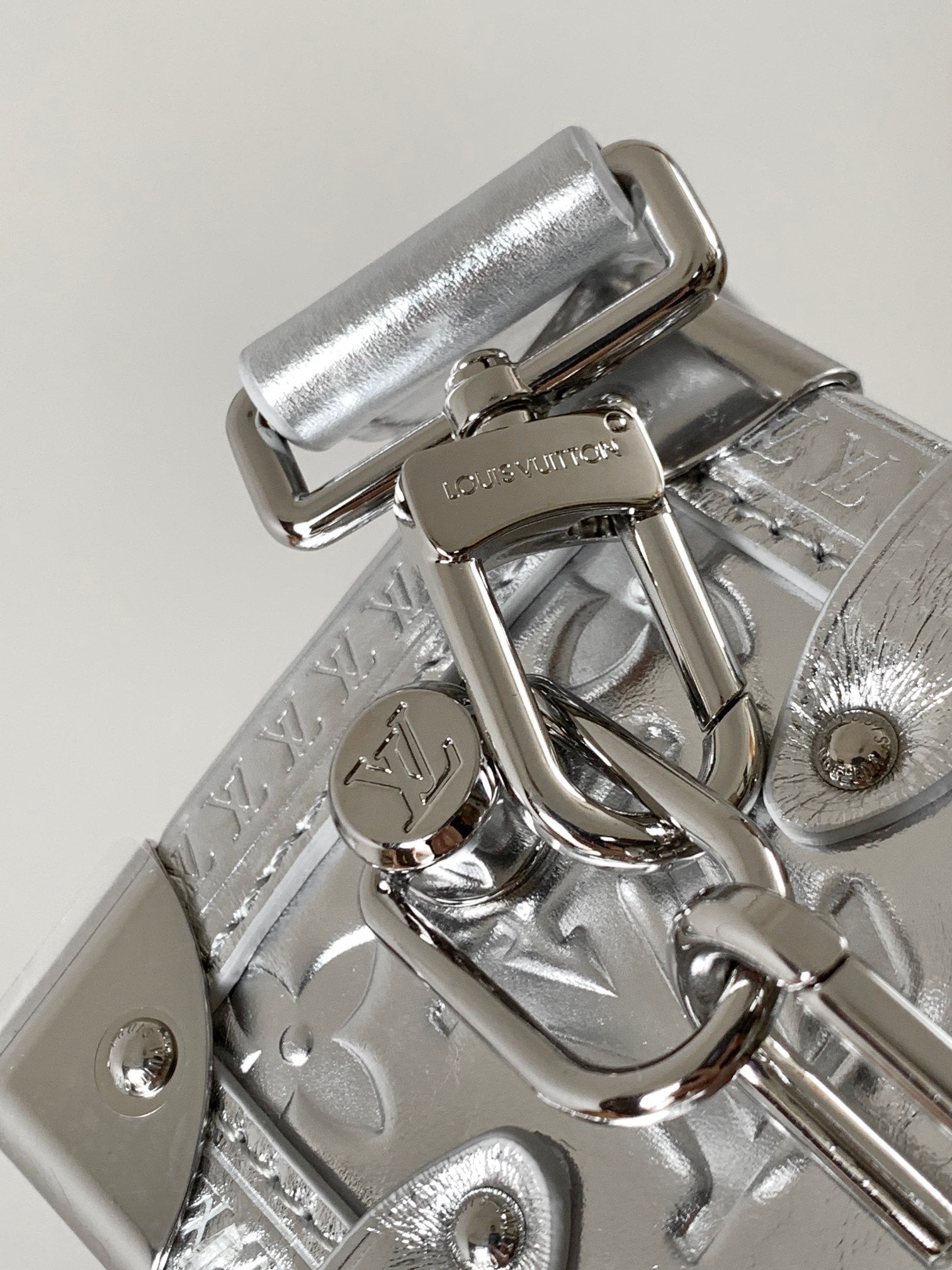 LV Side Trunk MM Sliver Calfskin