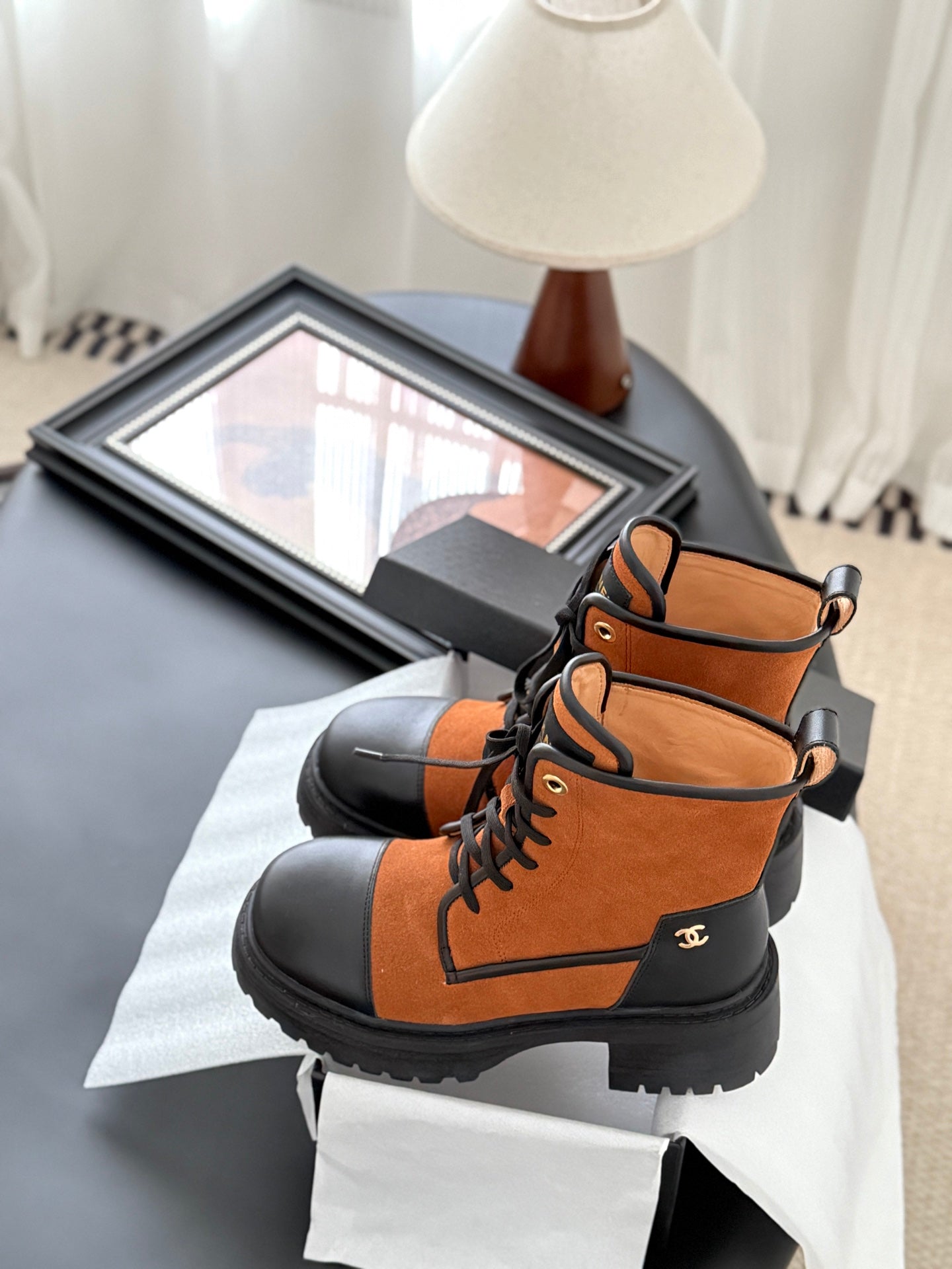 CC 25B Atelier Flats Boots Shoes Black Brown Sheepskin & Suede 458766