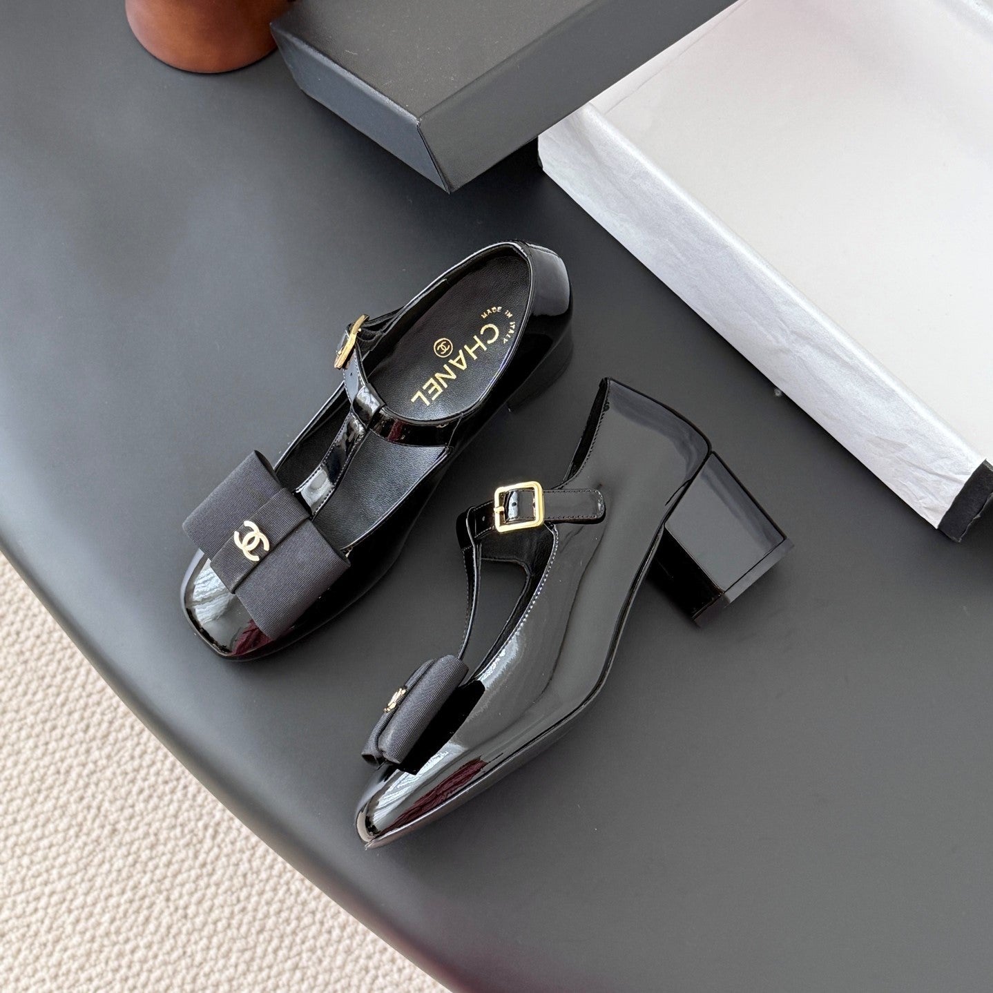 CC 25k Backpack Buckle Shoes Black Patent Leather 540838
