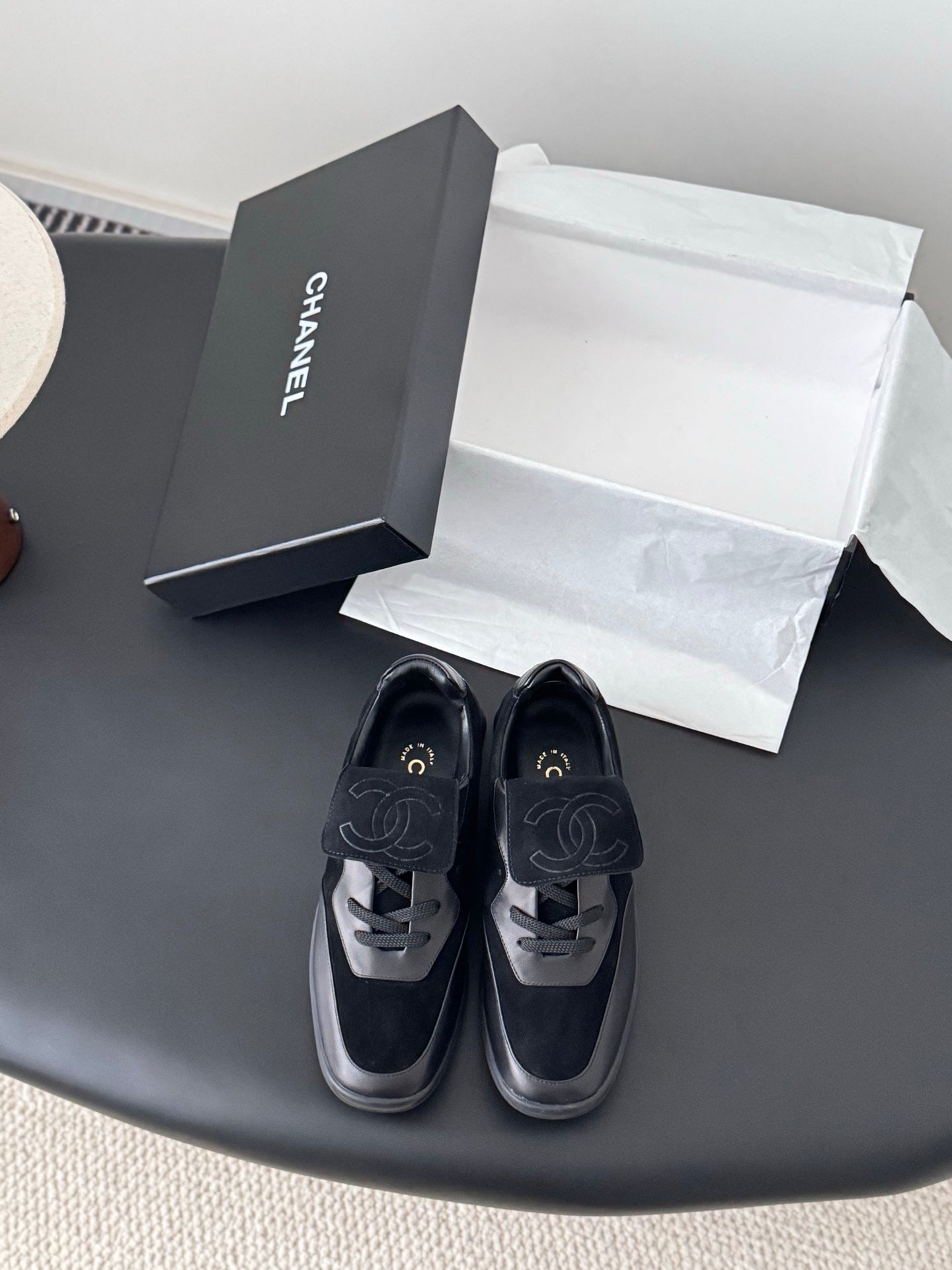 CC 25C New Sporty Casual Shoes Black Suede Sheepskin 540859