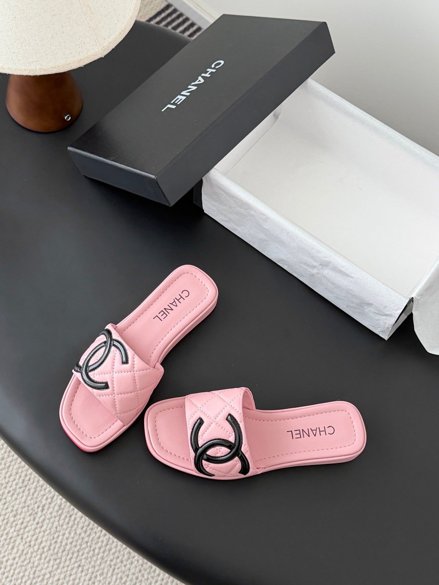 CC 26K Cambon Slippers Pink Lambskin 670824