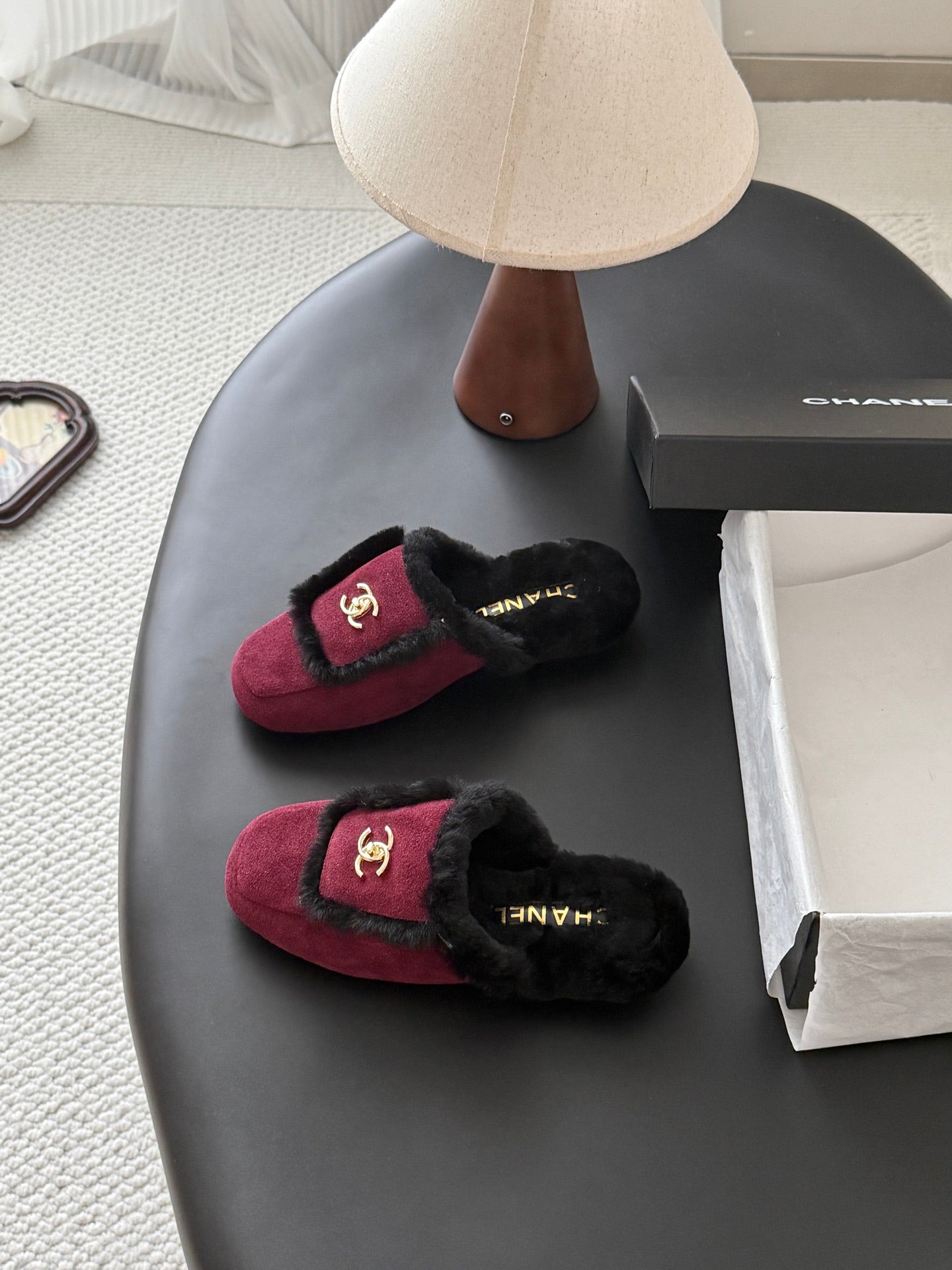 CC 26s Slip-On Mules Red Black Fluffy Shearling Suede 969727
