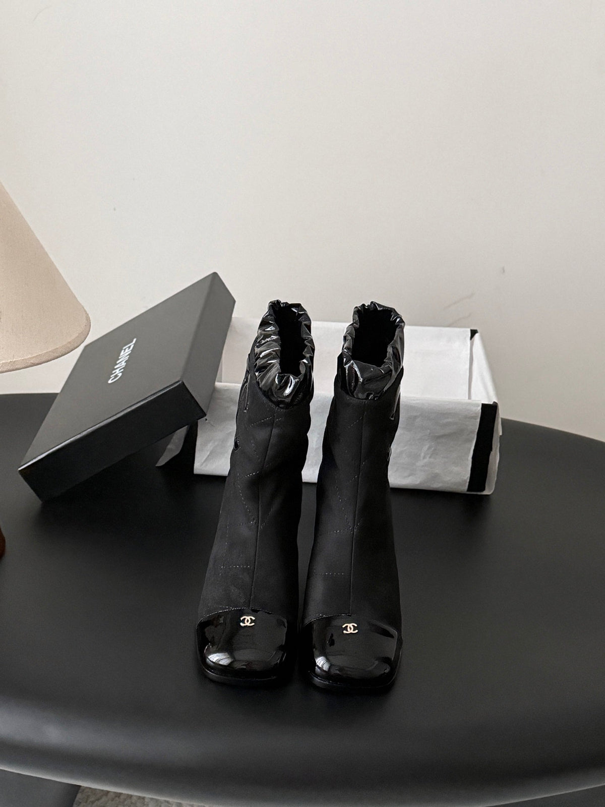CC 26s Ankle Boots Black Suede Patent 127989