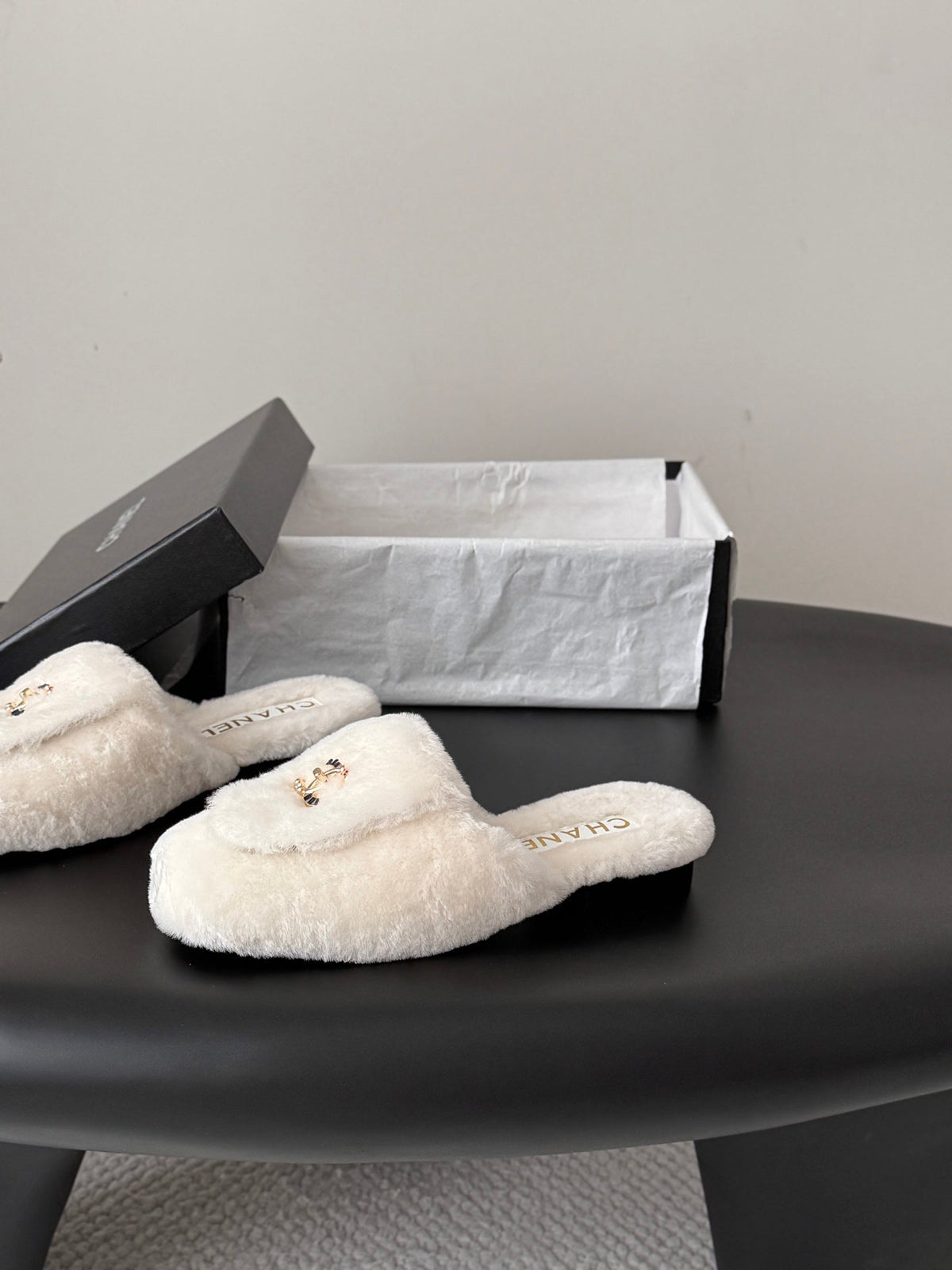 CC 26s Shearling Mules White Gold 127708