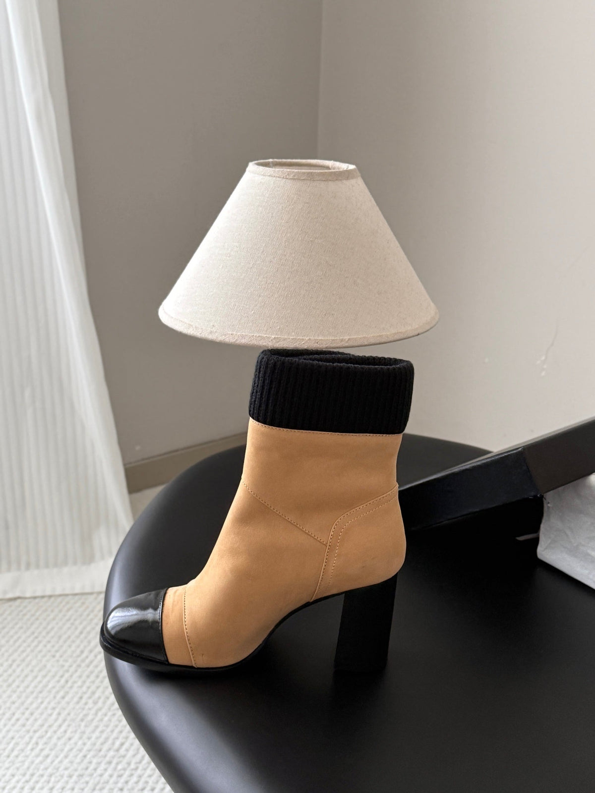 CC 26s Ankle Boots Beige Black Knit Cuff Suede 127793