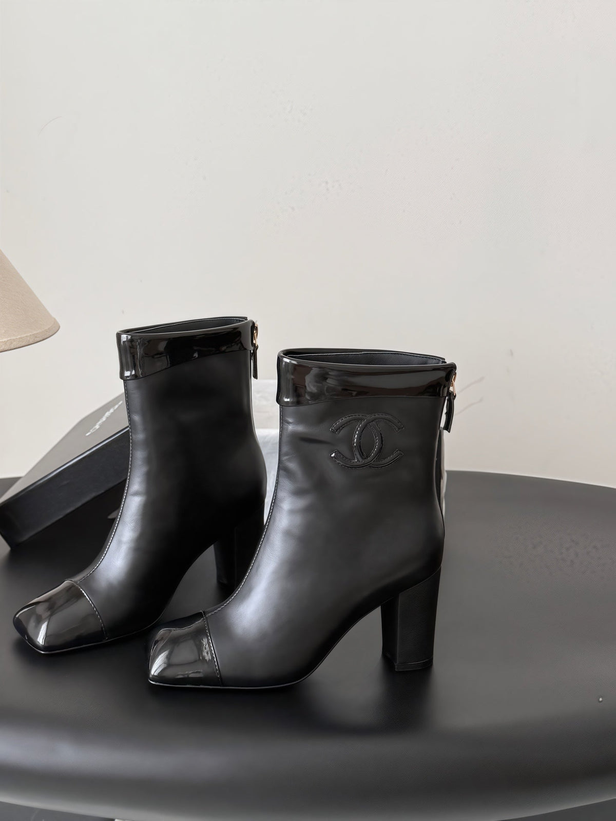 CC 26s Ankle Boots Black Black Leather Patent 127856