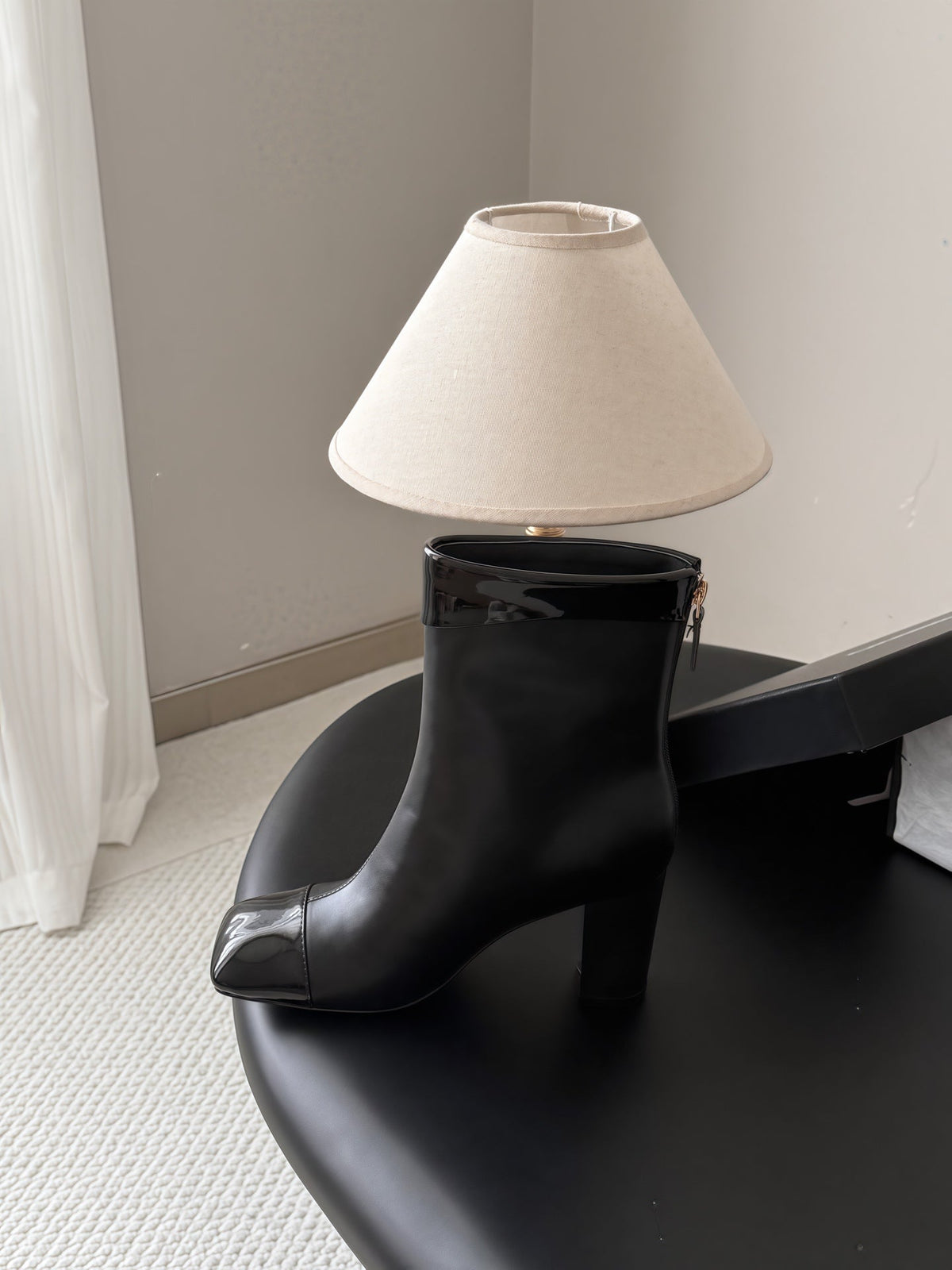 CC 26s Ankle Boots Black Black Leather Patent 127856