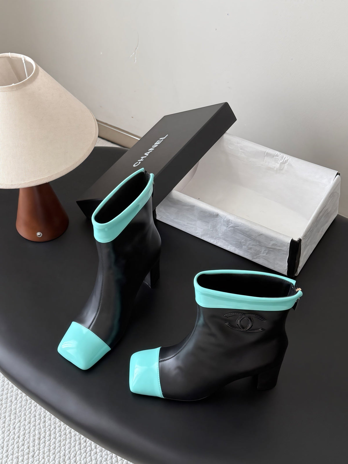 CC 26s Ankle Boots Black Tiffany Leather Patent 127857