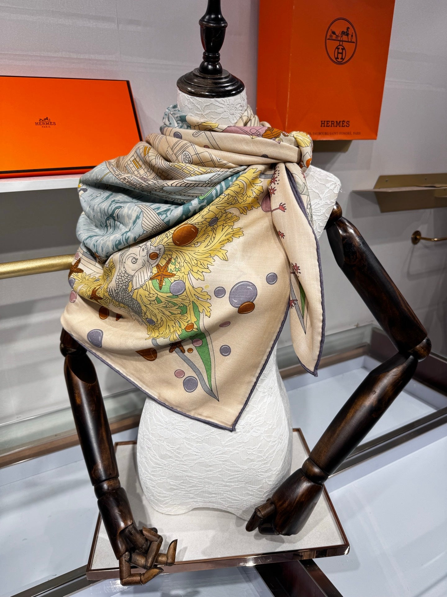 Hermès Flagship Shawl 140x140cm Cream Colorful Cashmere Silk 212383